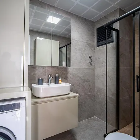Lejlighed Modern With Shared Pool In Aksu