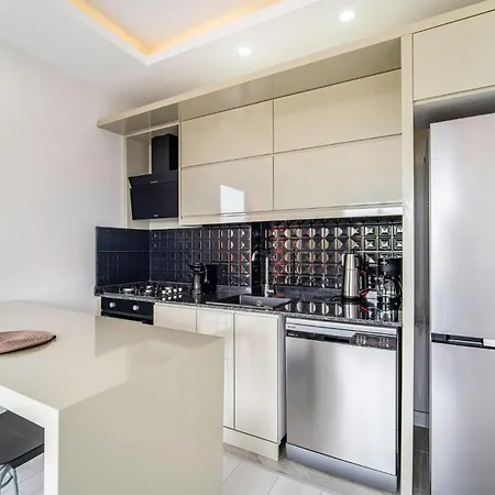 شقة Modern With Shared Pool In Aksu *